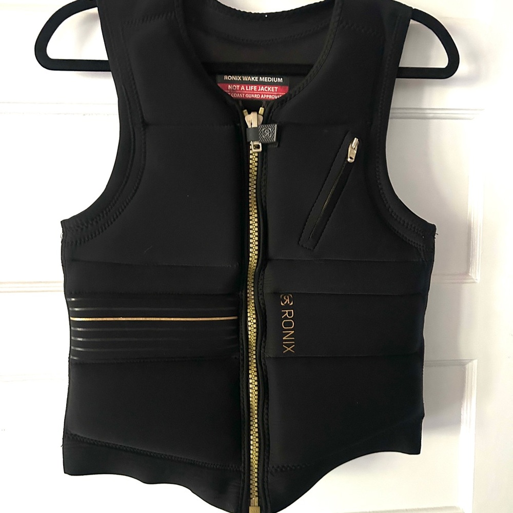 Ronix Rise Athletic Cut Impact Wake Vest